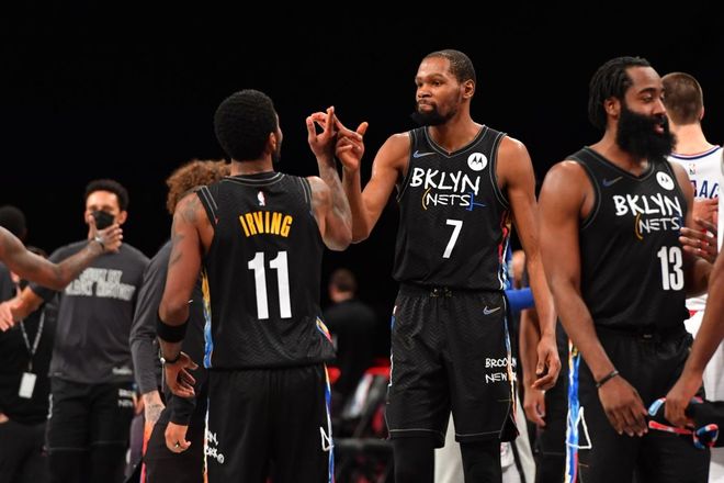 十二皇族 十二皇族