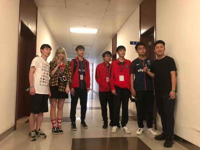 要求皇马在 要求皇马在